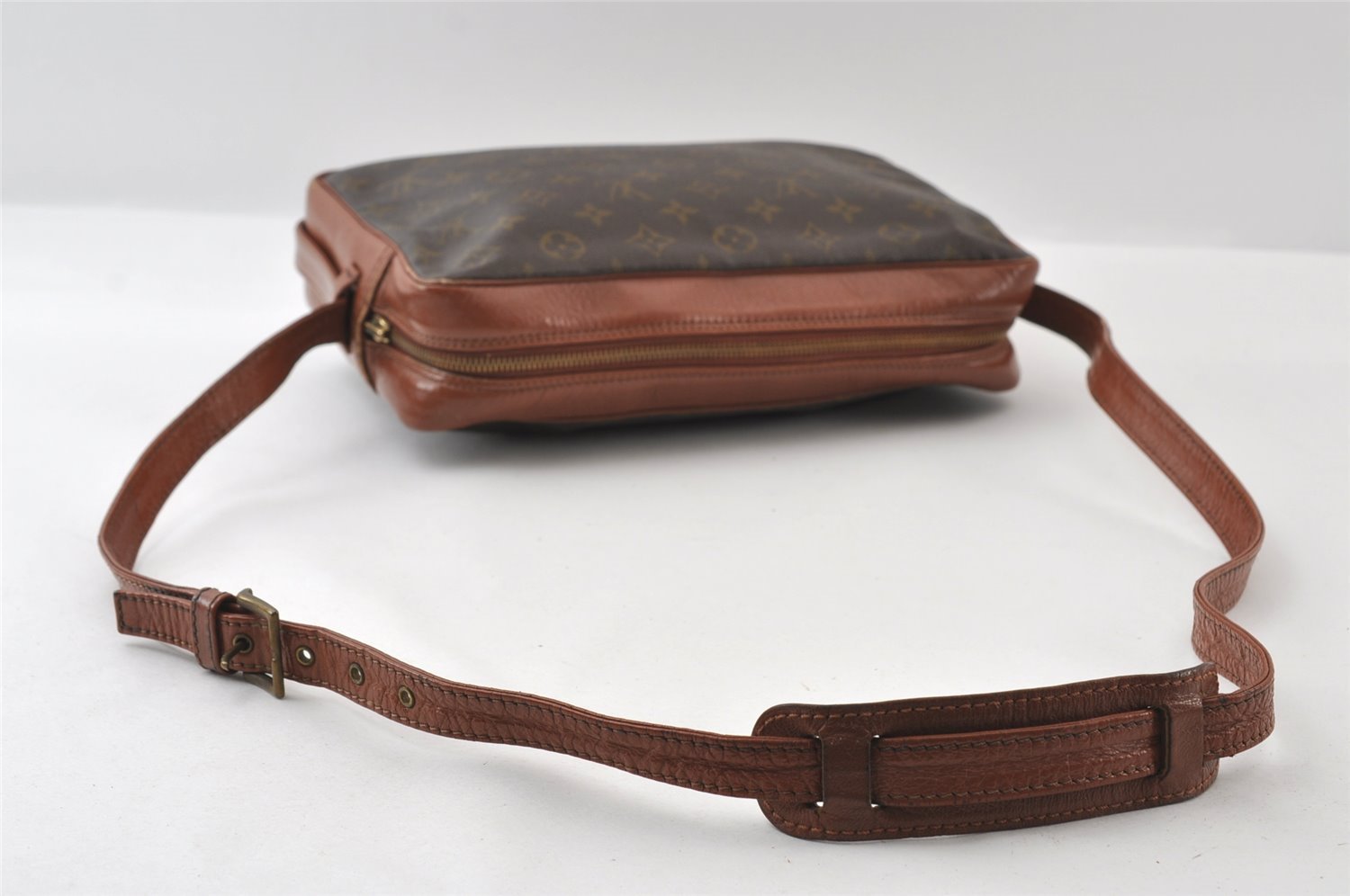 Auth Louis Vuitton Monogram Sac Bandouliere 30 Shoulder Bag M51364 Junk 6066I