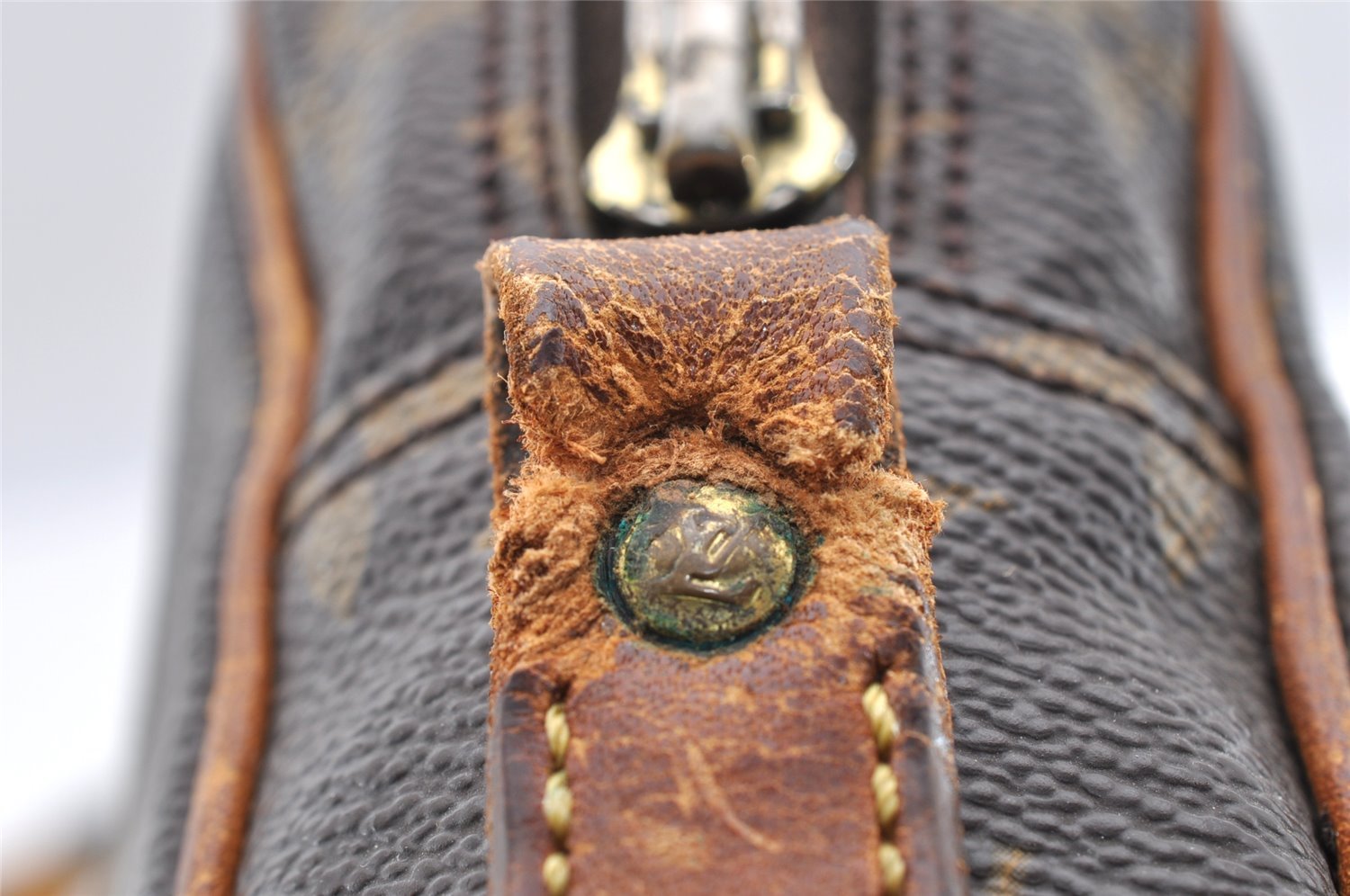 Authentic Louis Vuitton Monogram Amazone Shoulder Cross Bag M45236 LV Junk 6089I