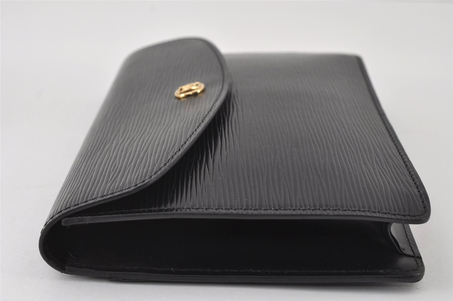 Authentic Louis Vuitton Epi Montaigne 23 Clutch Hand Bag Black M52662 LV 6096I