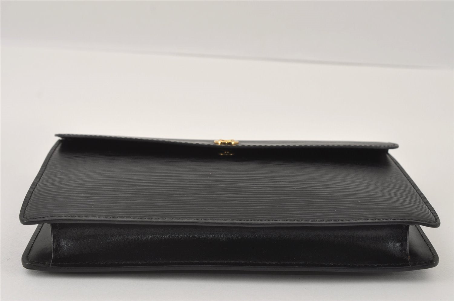 Authentic Louis Vuitton Epi Montaigne 23 Clutch Hand Bag Black M52662 LV 6096I