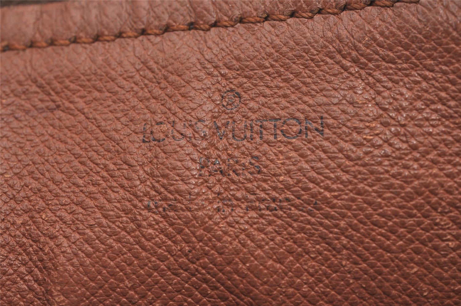 Authentic Louis Vuitton Monogram Papillon 30 Hand Bag Old Model LV 6102I