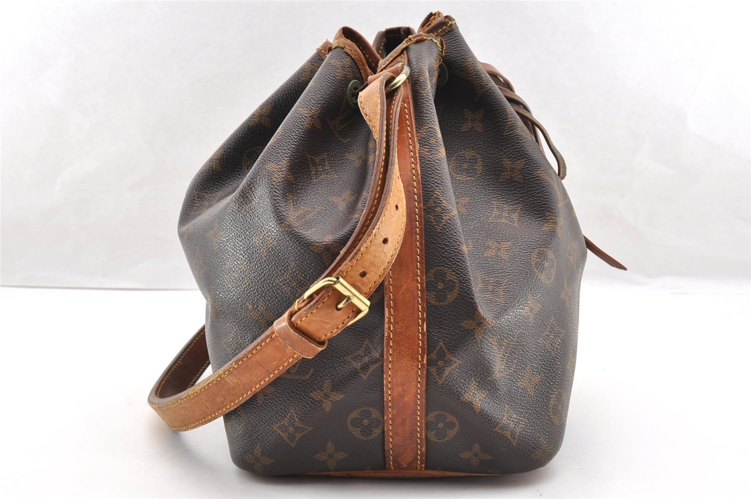 Authentic Louis Vuitton Monogram Petit Noe M42226 Shoulder Drawstring Bag 6103I