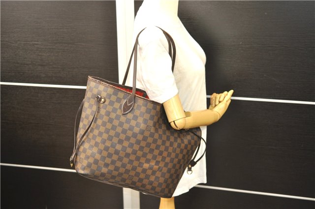 Authentic Louis Vuitton Damier Neverfull MM Tote Bag N51105 LV 6106D