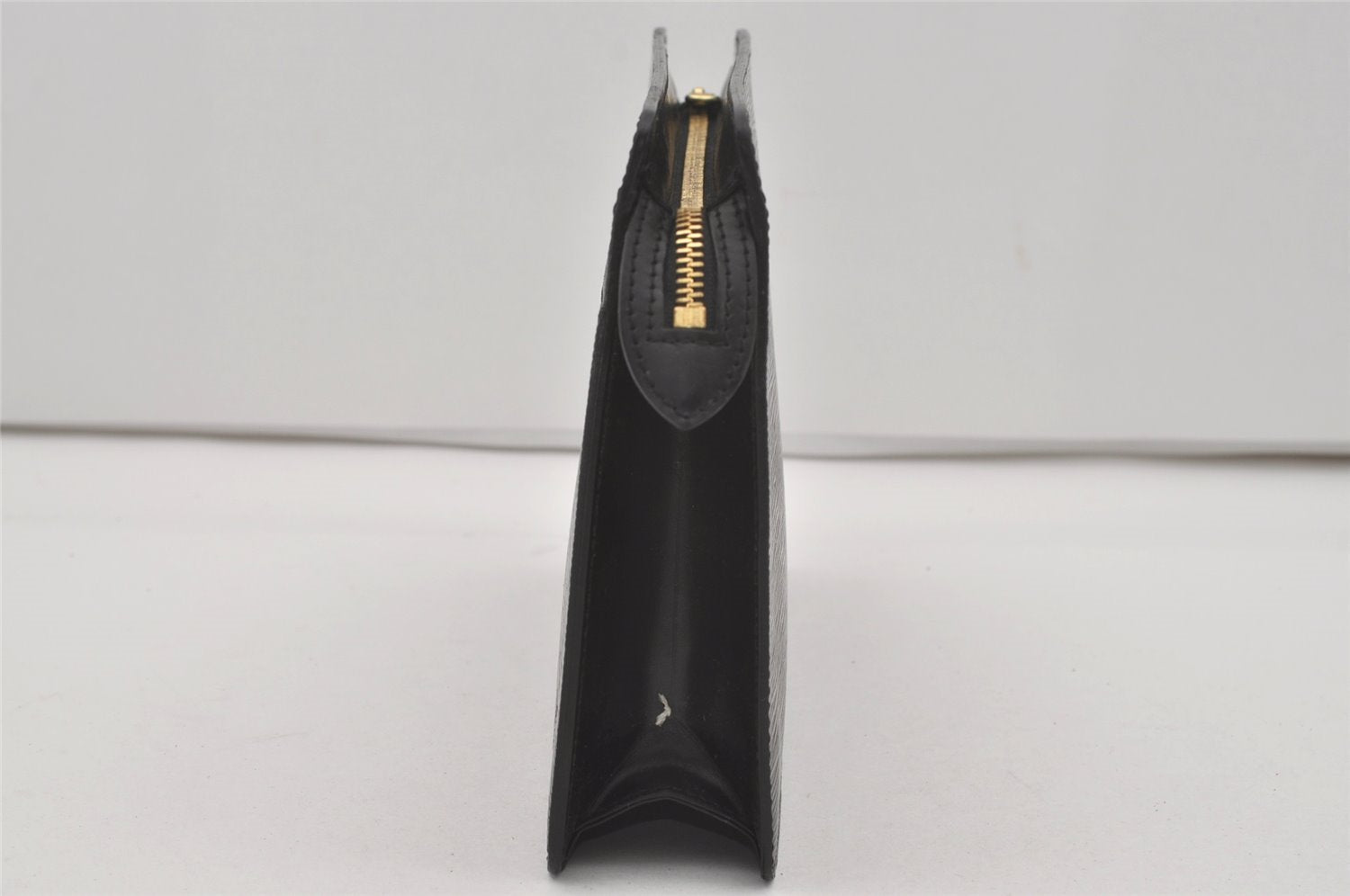 Authentic Louis Vuitton Epi Pochette Homme Clutch Hand Bag Black M52522 LV 6107I