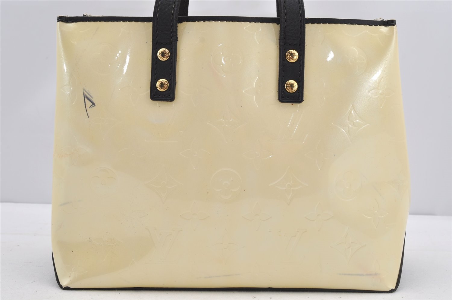 Authentic Louis Vuitton Vernis Reade PM Hand Bag Light Yellow M91145 LV 6111I