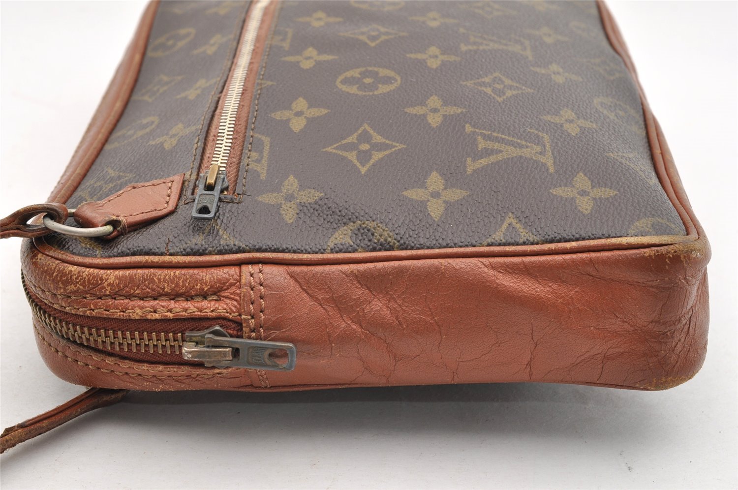Authentic Louis Vuitton Monogram Pochette Sport Clutch Hand Bag Old Model 6116I