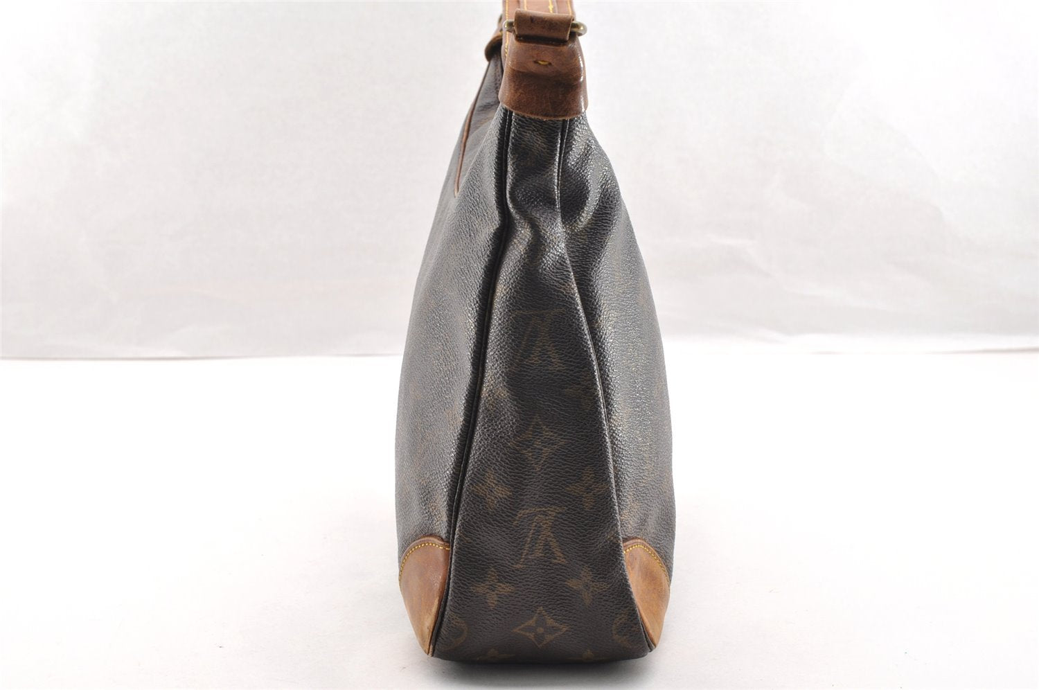 Authentic Louis Vuitton Monogram Boulogne 30 Shoulder Cross Bag M52165 LV 6121I