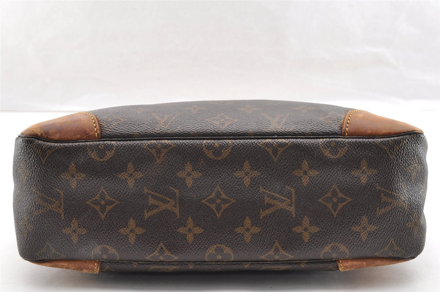 Authentic Louis Vuitton Monogram Boulogne 30 Shoulder Cross Bag M52165 LV 6121I