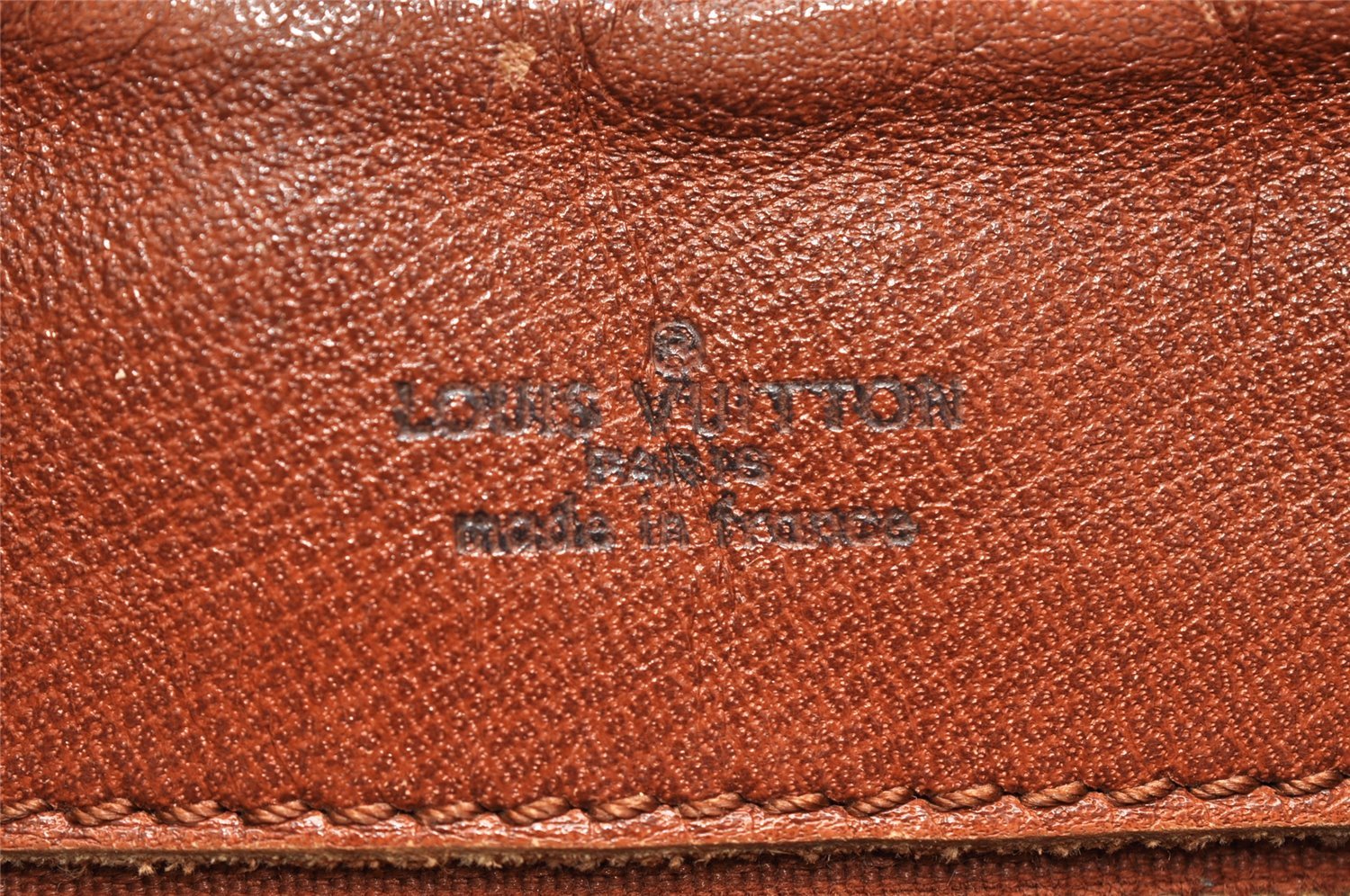 Authentic Louis Vuitton Monogram Boulogne 30 Shoulder Cross Bag M52165 LV 6121I