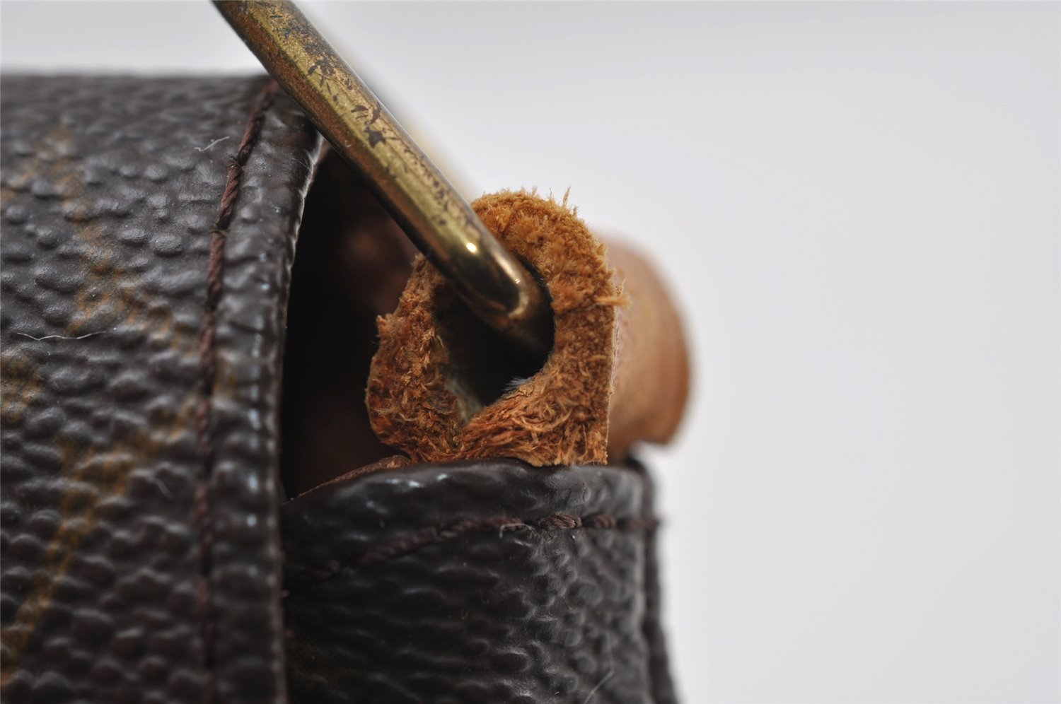 Authentic Louis Vuitton Monogram Musette Salsa Shoulder Bag Purse LV Junk 6137I