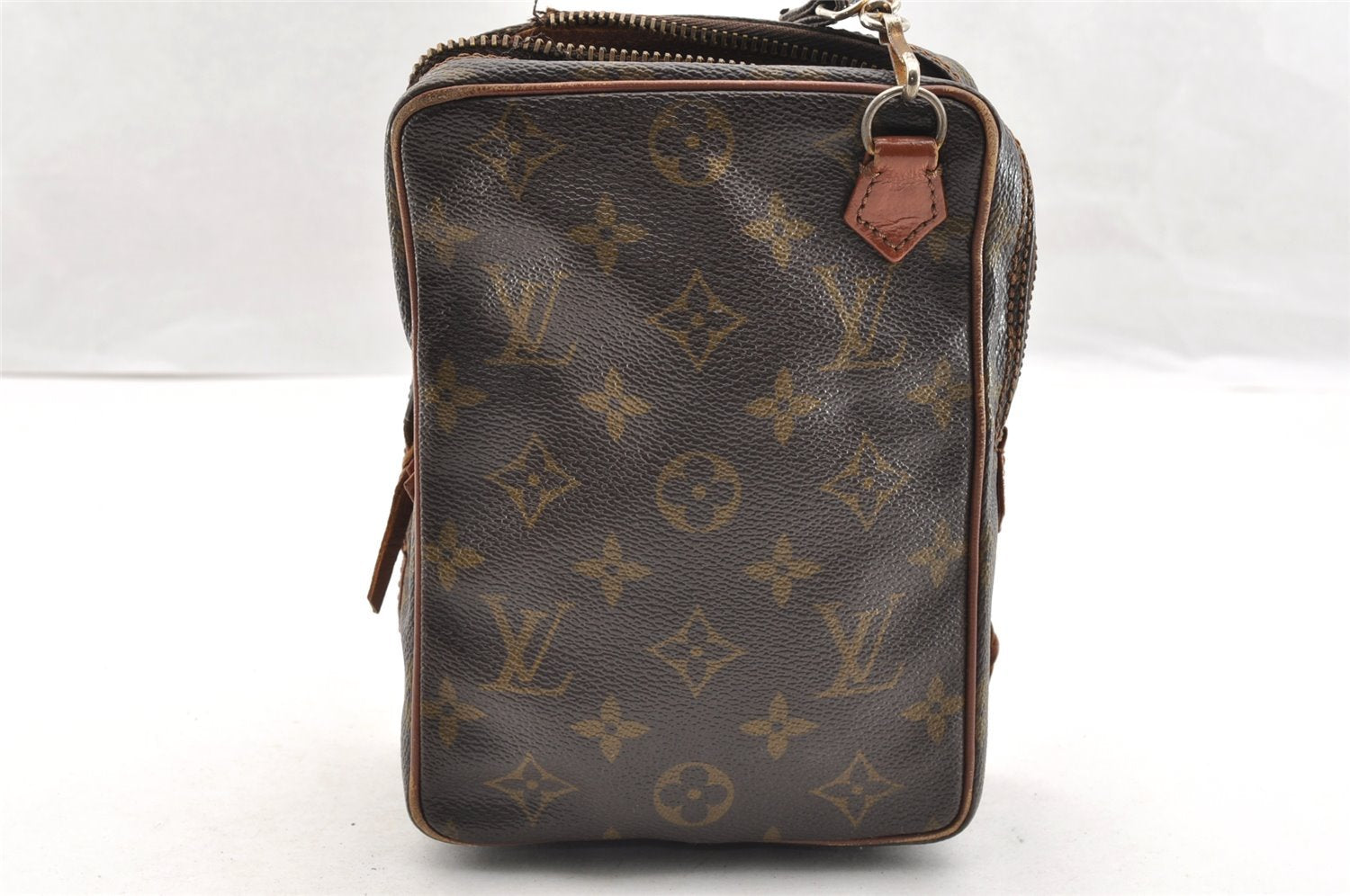 Authentic Louis Vuitton Monogram Amazone Shoulder Cross Bag Old Model Junk 6141I