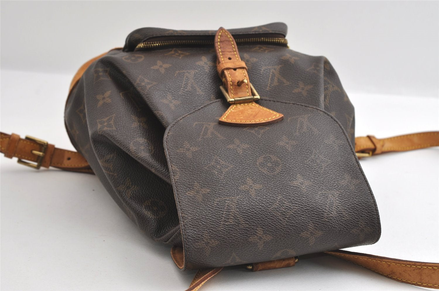 Authentic Louis Vuitton Monogram Montsouris MM Backpack M51136 LV 6154I