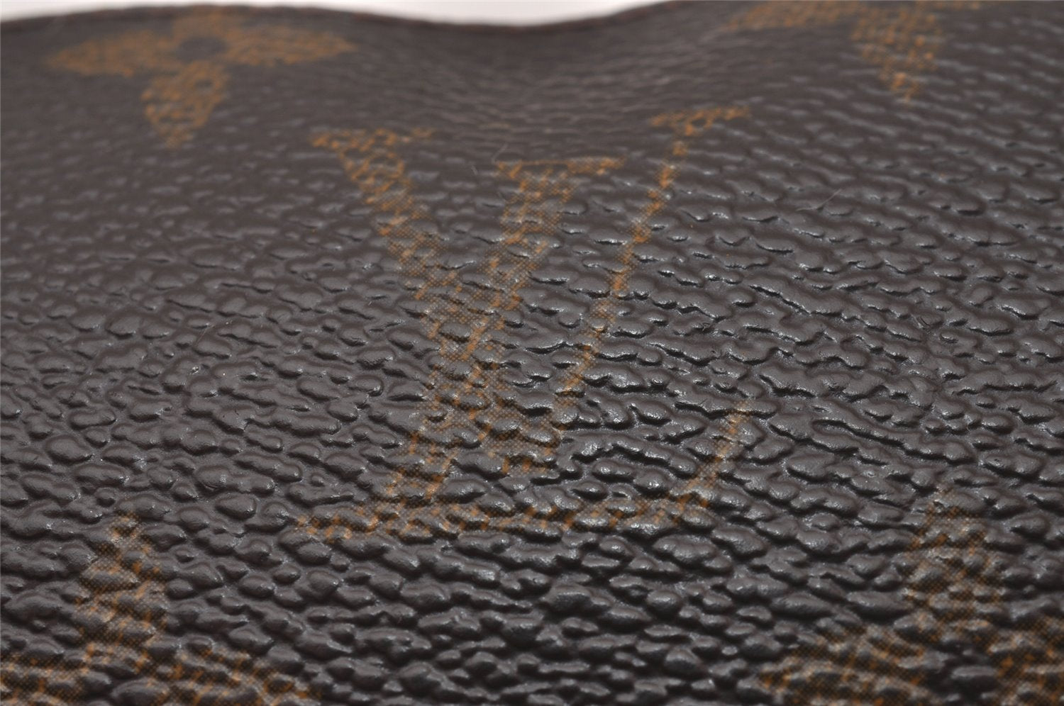 Authentic Louis Vuitton Monogram Pochette Accessoires Shoulder Cross Pouch 6160I