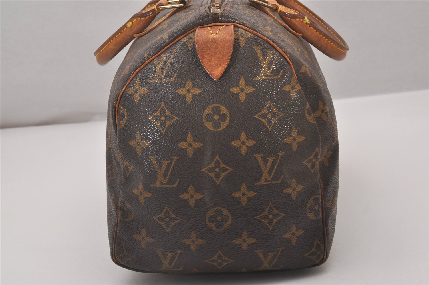 Authentic Louis Vuitton Monogram Speedy 30 Hand Boston Bag M41526 LV 6163I