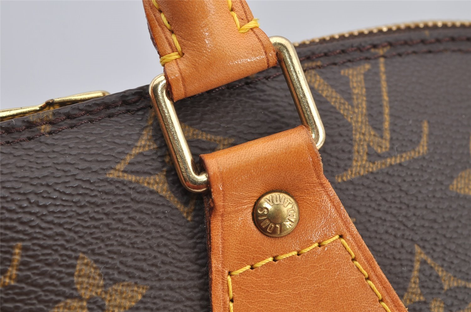 Authentic Louis Vuitton Monogram Alma Hand Bag Purse M51130 LV 6174I