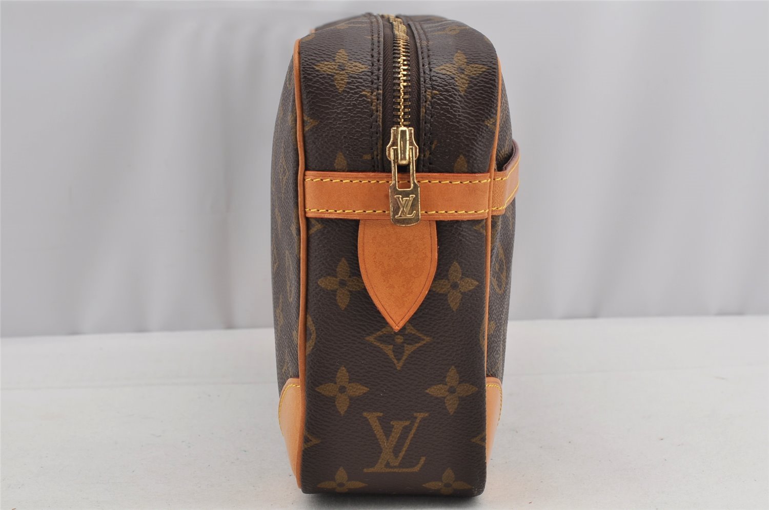 Authentic Louis Vuitton Monogram Compiegne 28 Clutch Hand Bag M51845 LV 6177I