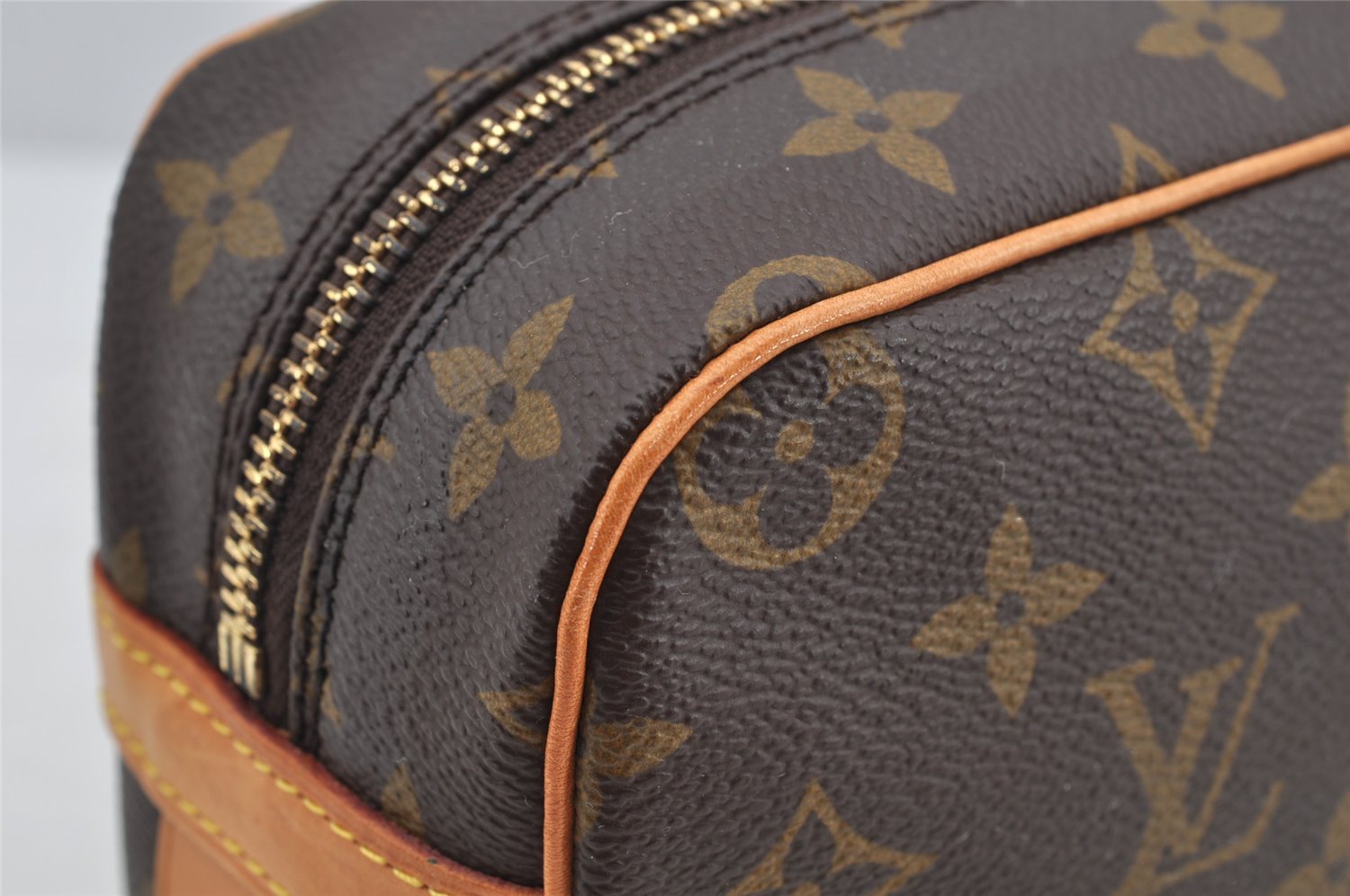 Authentic Louis Vuitton Monogram Compiegne 28 Clutch Hand Bag M51845 LV 6177I