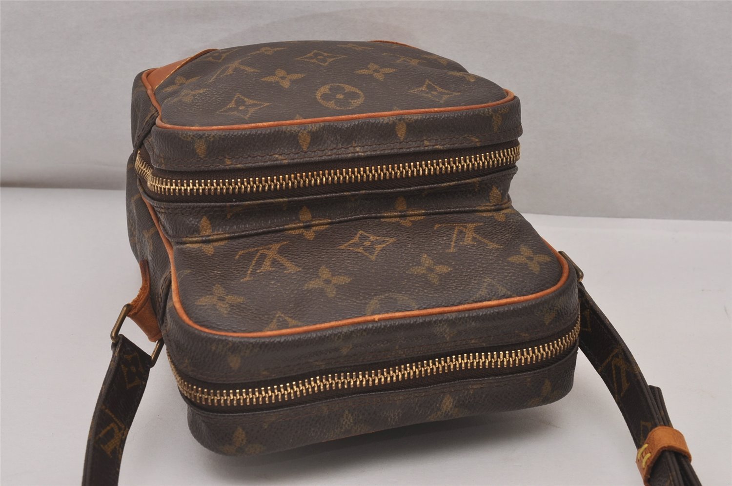 Authentic Louis Vuitton Monogram Amazone Shoulder Cross Body Bag M45236 LV 6178I