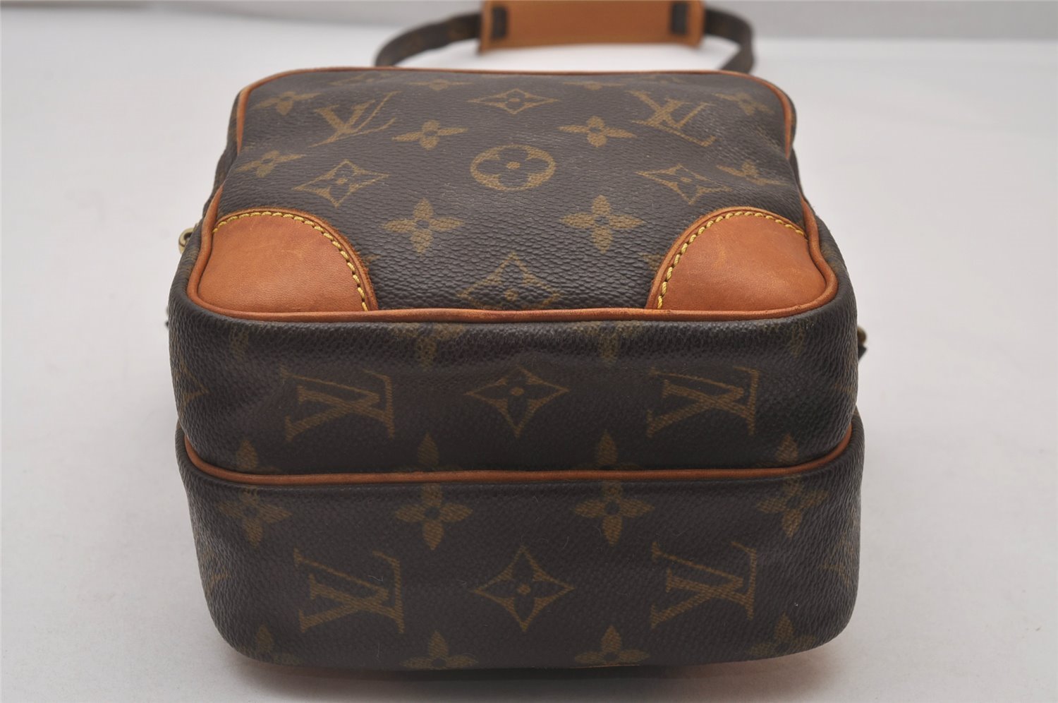 Authentic Louis Vuitton Monogram Amazone Shoulder Cross Body Bag M45236 LV 6178I