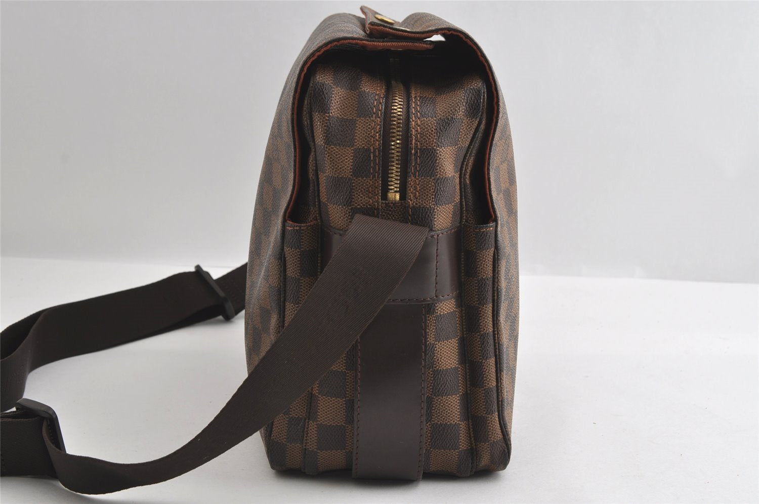 Authentic Louis Vuitton Damier Naviglio Shoulder Cross Body Bag N45255 LV 6181I