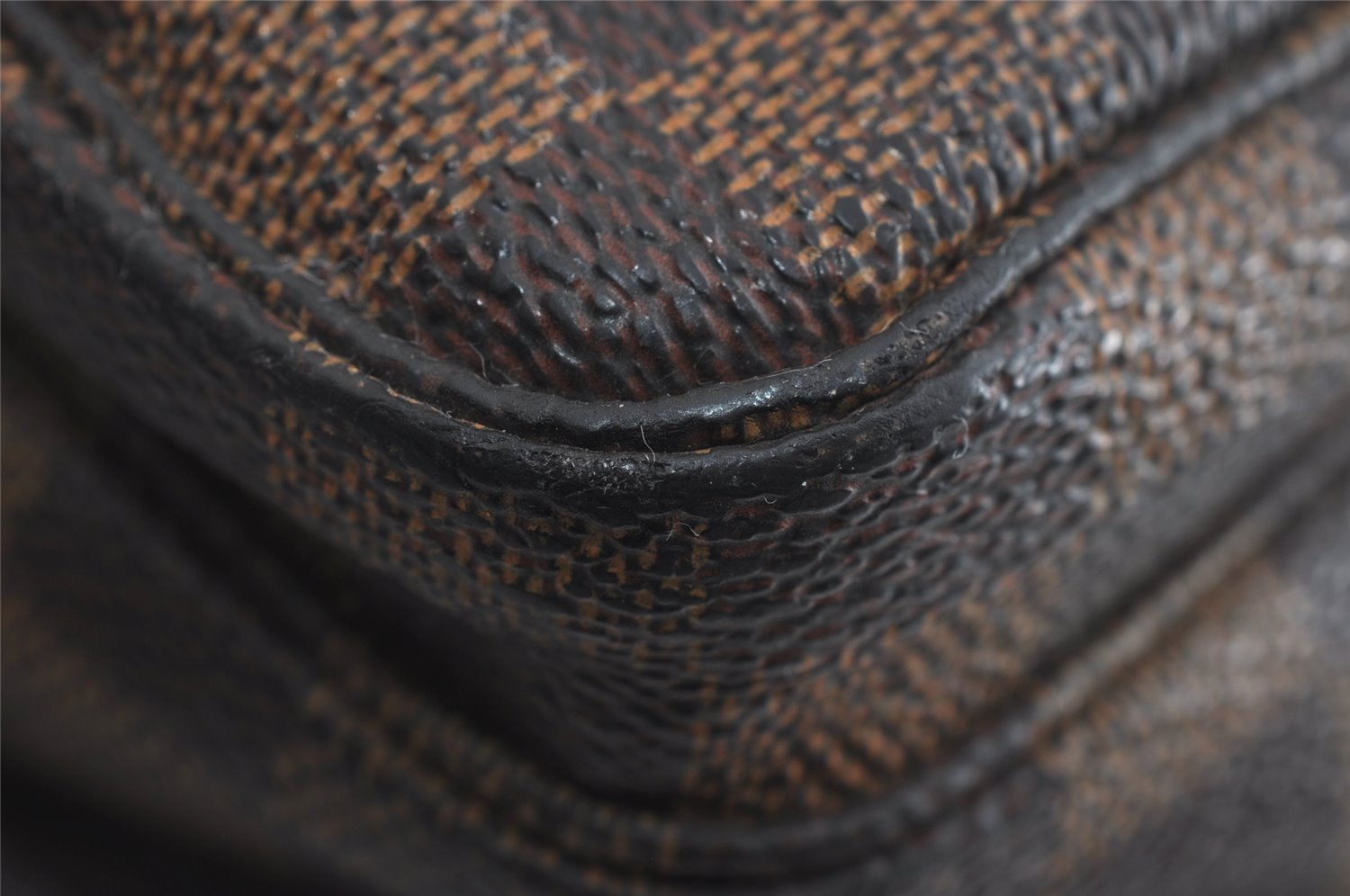 Authentic Louis Vuitton Damier Naviglio Shoulder Cross Body Bag N45255 LV 6181I