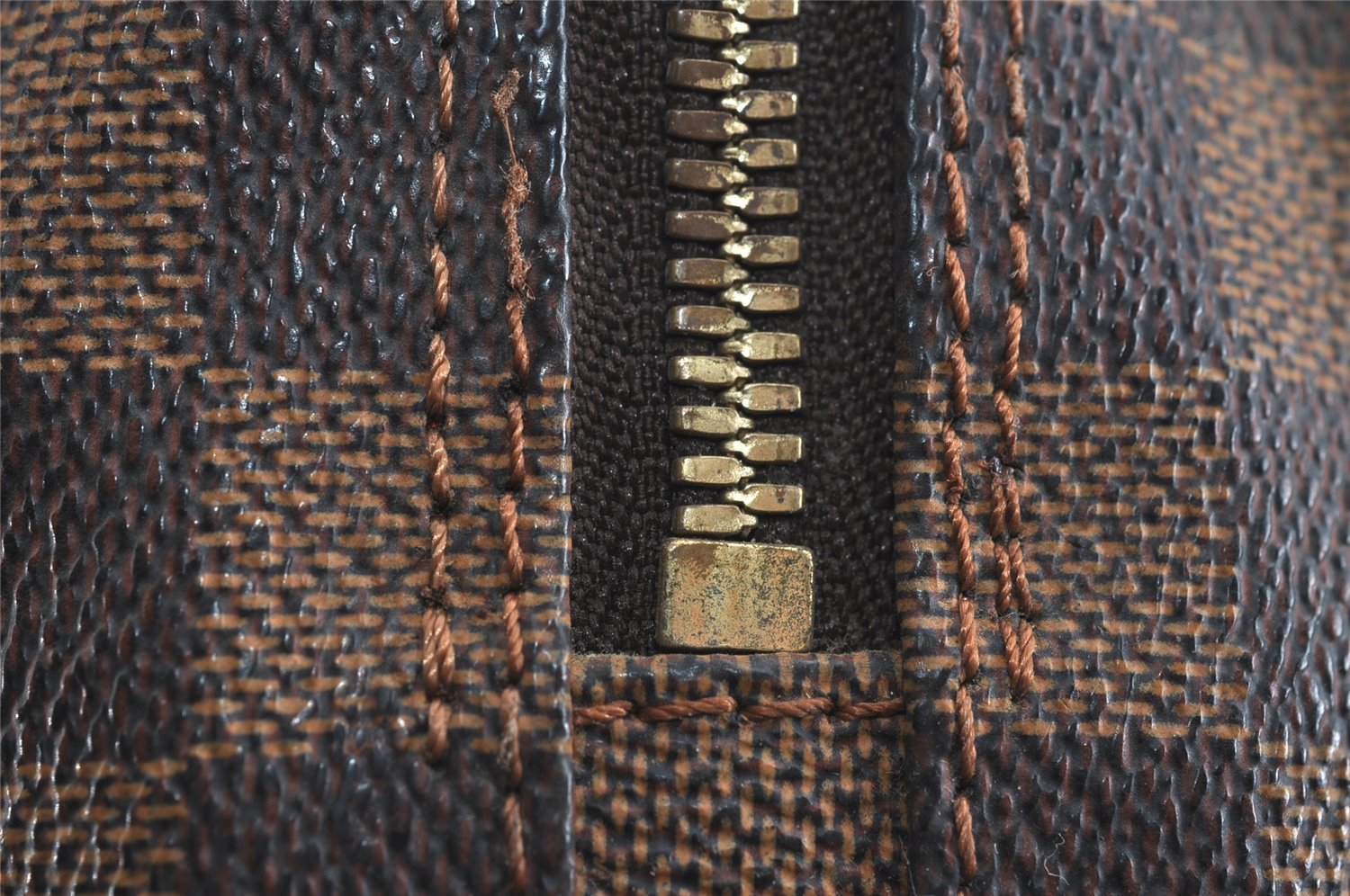 Authentic Louis Vuitton Damier Naviglio Shoulder Cross Body Bag N45255 LV 6181I