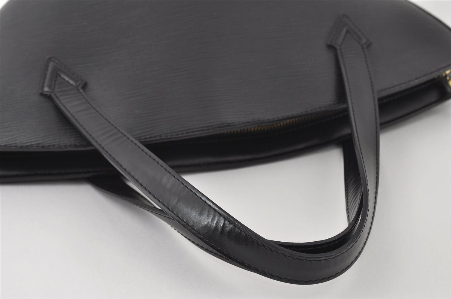 Authentic Louis Vuitton Epi Saint Jacques Hand Bag Black M52272 LV 6182I