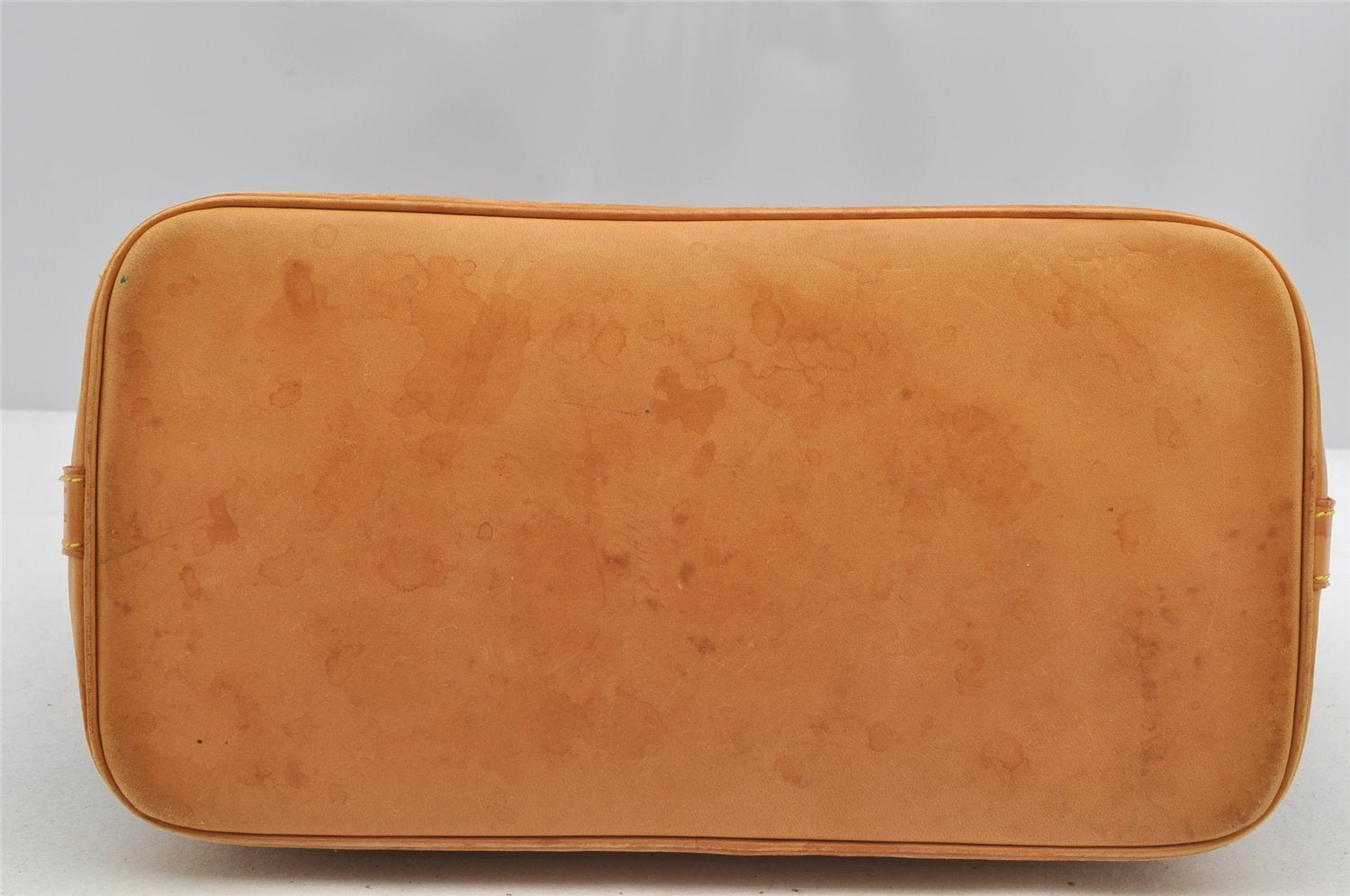 Authentic Louis Vuitton Monogram Alma Hand Bag Purse M51130 LV 6190I