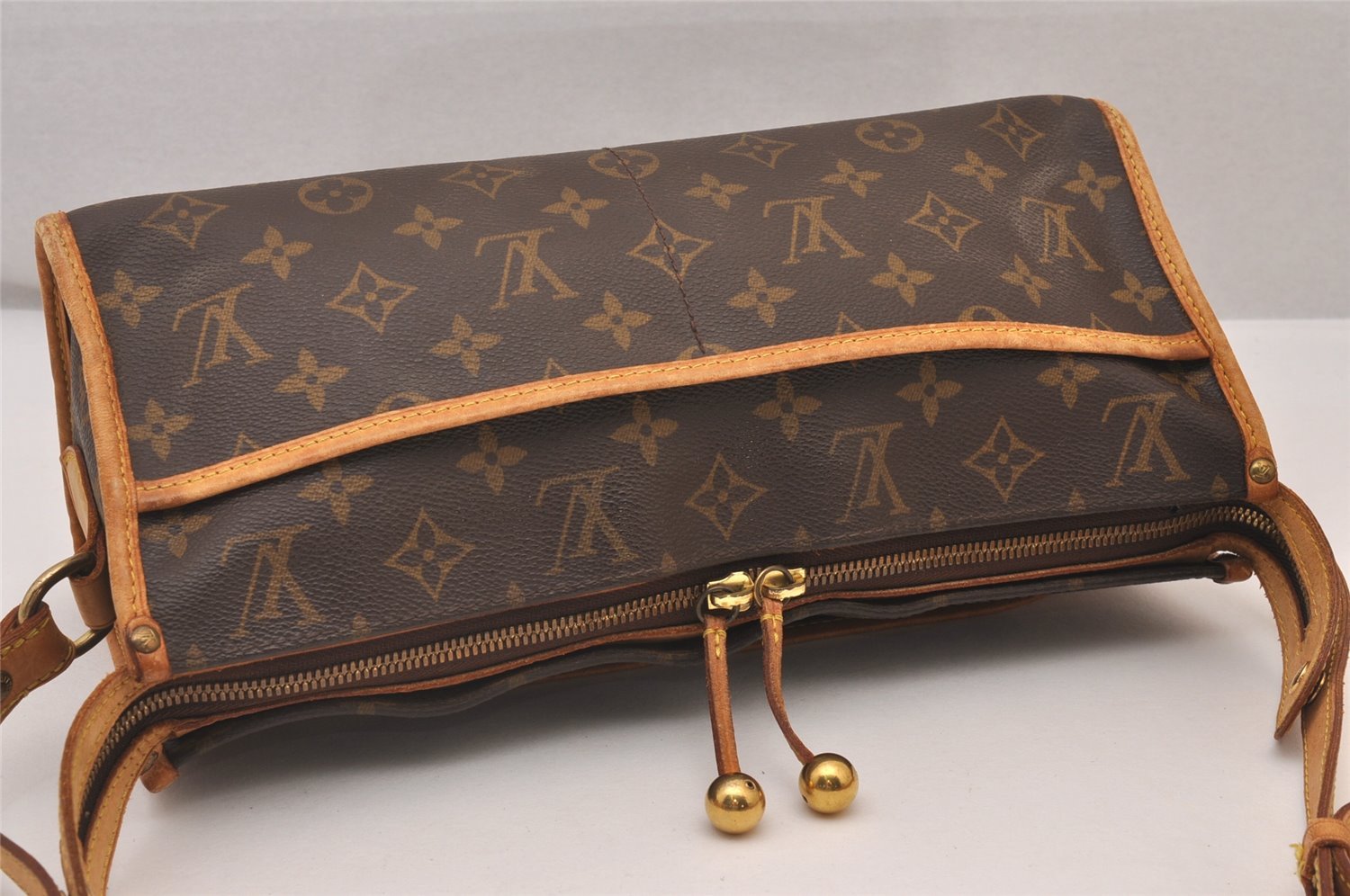 Auth Louis Vuitton Monogram Popincourt Long Shoulder Cross Bag M40008 LV 6197I