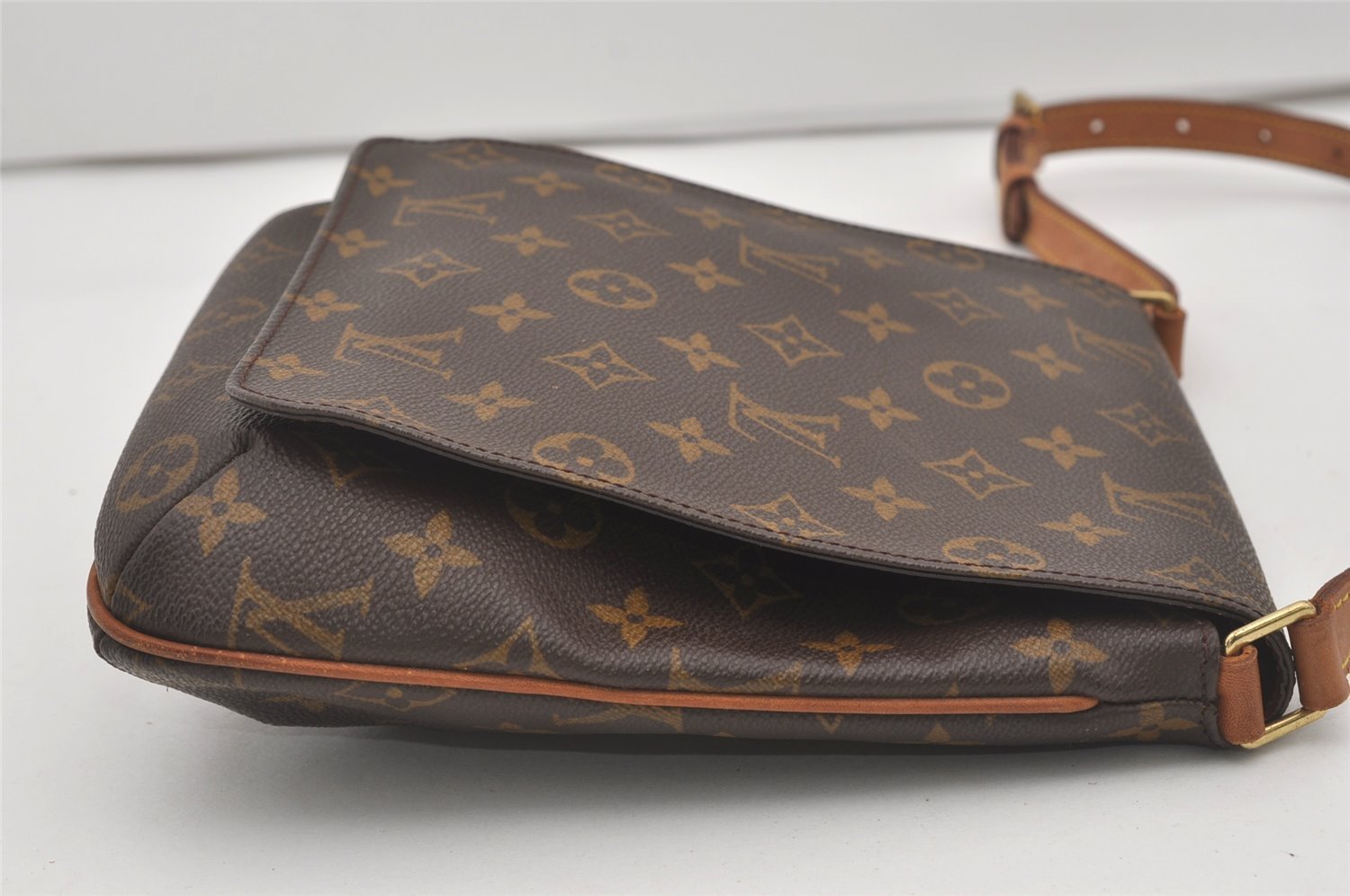 Authentic Louis Vuitton Monogram Musette Salsa Shoulder Bag Purse LV 6203I