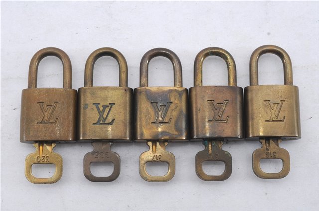 Authentic Louis Vuitton Padlock & Keys 10Set LV 6205D