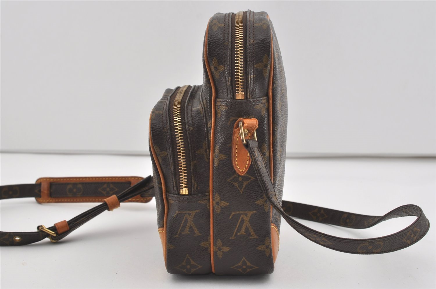 Authentic Louis Vuitton Monogram Amazone Shoulder Cross Body Bag M45236 LV 6207I