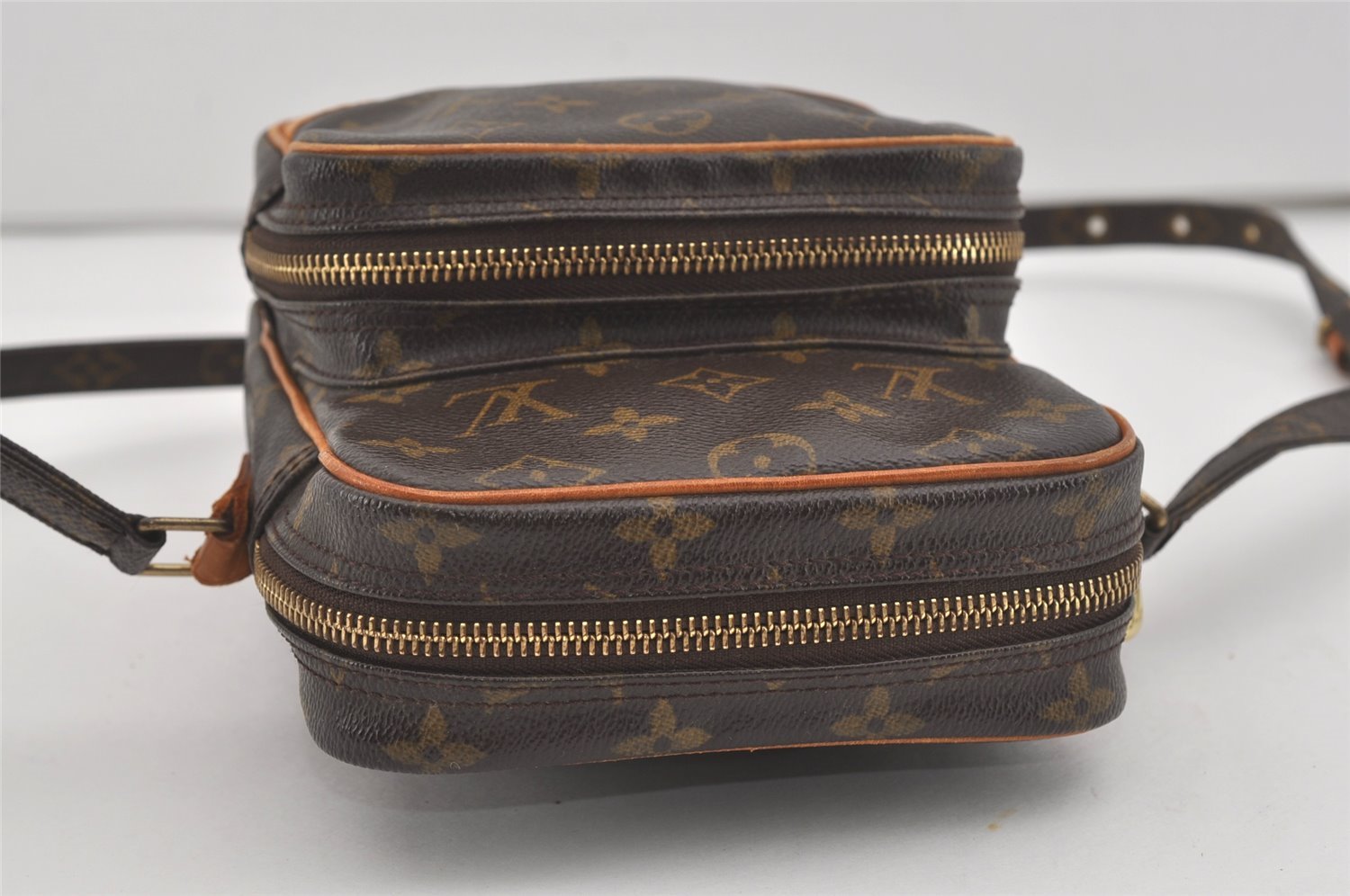 Authentic Louis Vuitton Monogram Amazone Shoulder Cross Body Bag M45236 LV 6207I