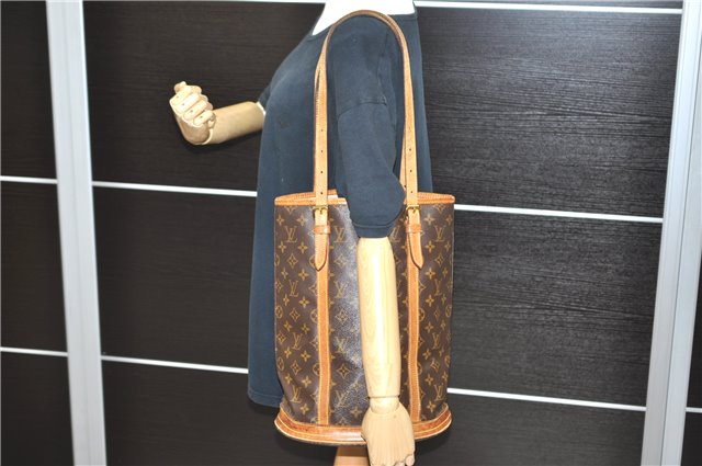 Authentic LOUIS VUITTON Monogram Bucket GM Shoulder Bag M42236 LV 6209C