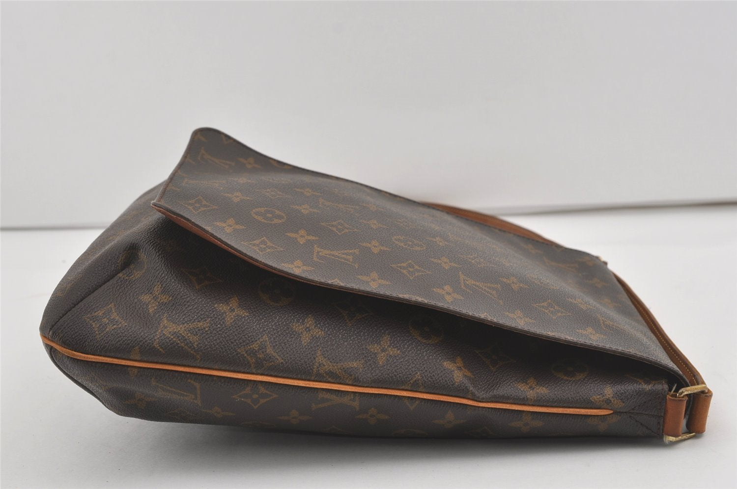 Authentic Louis Vuitton Monogram Musette Shoulder Cross Body Bag M51256 LV 6222I