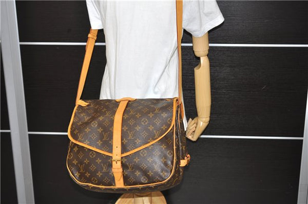 Auth LOUIS VUITTON Monogram Saumur 35 Shoulder Cross Body Bag M42254 LV 6223C
