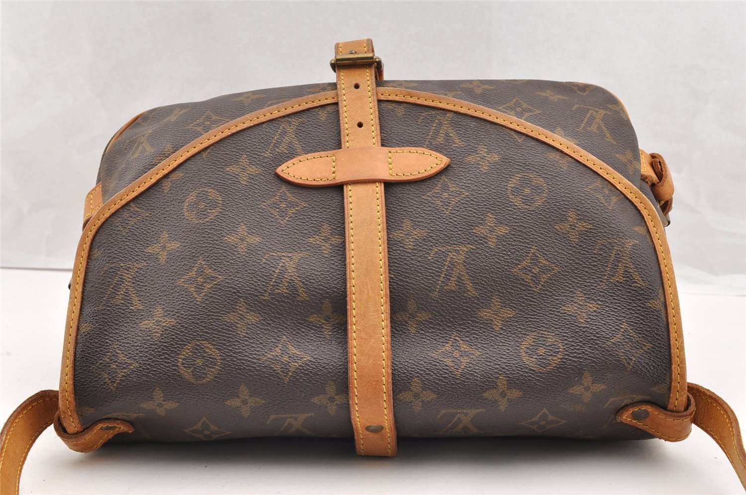 Authentic Louis Vuitton Monogram Saumur 30 Shoulder Cross Bag M42256 LV 6228I