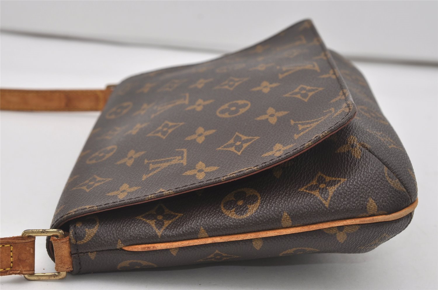 Authentic Louis Vuitton Monogram Musette Tango Shoulder Bag M51257 LV 6229I