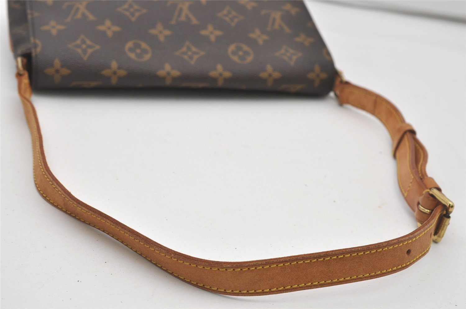 Authentic Louis Vuitton Monogram Musette Tango Shoulder Bag M51257 LV 6229I