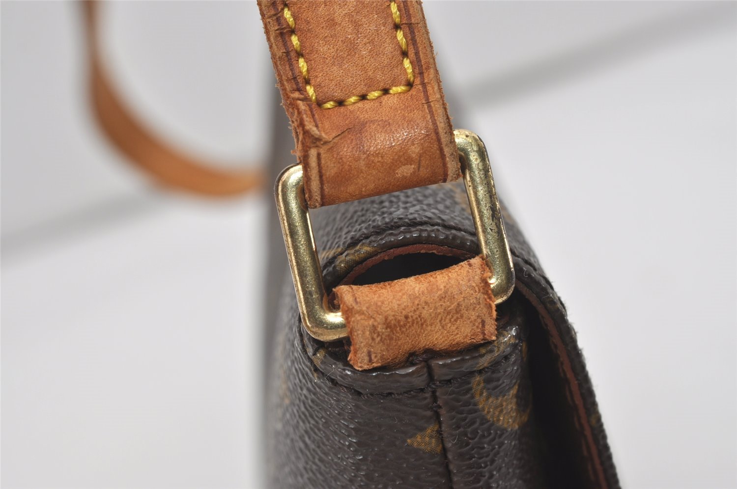 Authentic Louis Vuitton Monogram Musette Tango Shoulder Bag M51257 LV 6229I