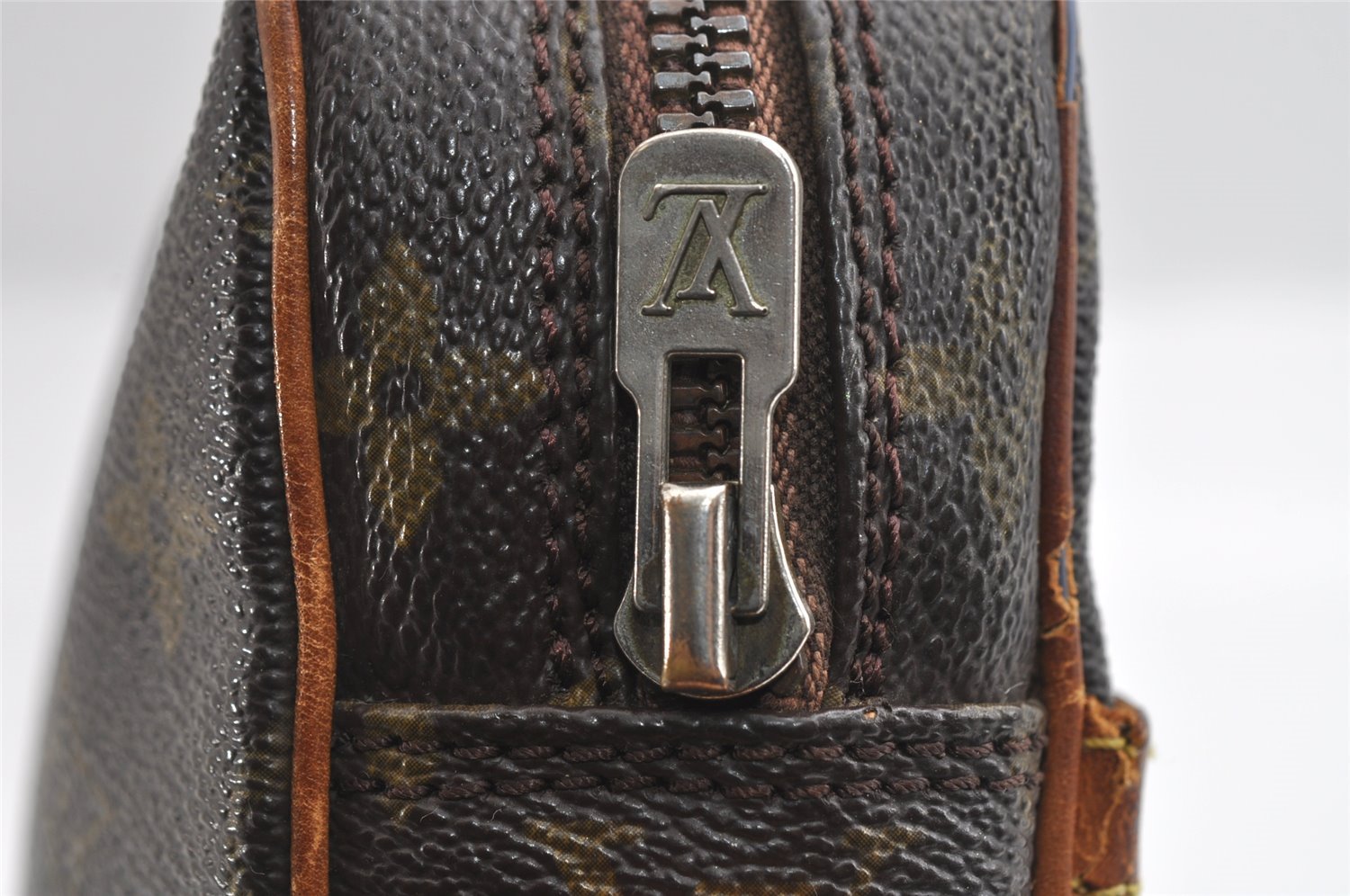 Authentic Louis Vuitton Monogram Danube Shoulder Cross Body Bag M45266 LV 6233I