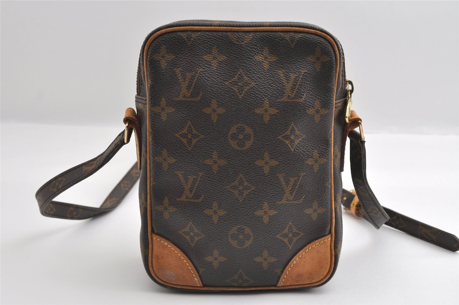 Authentic Louis Vuitton Monogram Amazone Shoulder Cross Body Bag M45236 LV 6234I