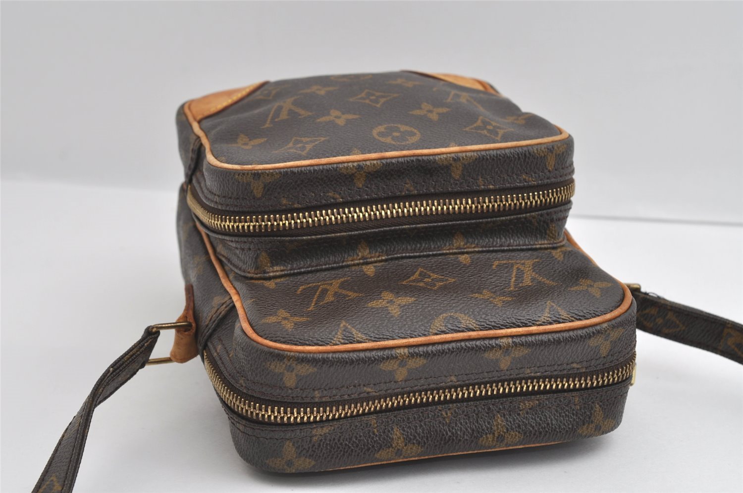 Authentic Louis Vuitton Monogram Amazone Shoulder Cross Body Bag M45236 LV 6234I