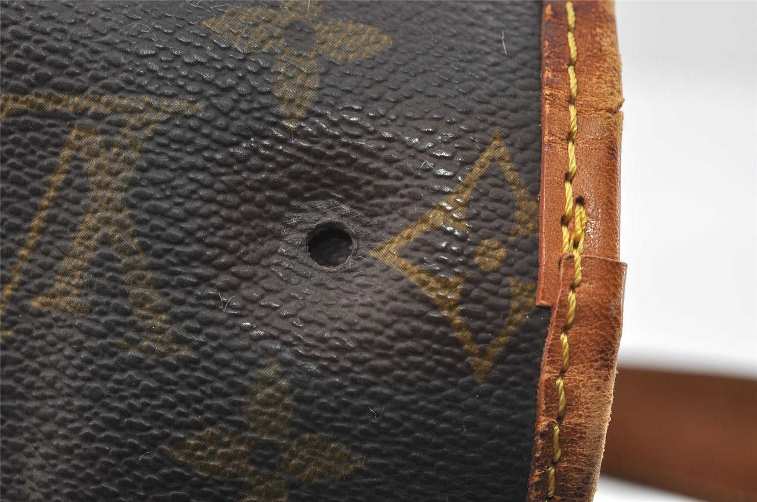 Authentic Louis Vuitton Monogram Saumur 43 Shoulder Cross Bag M42252 LV 6236I