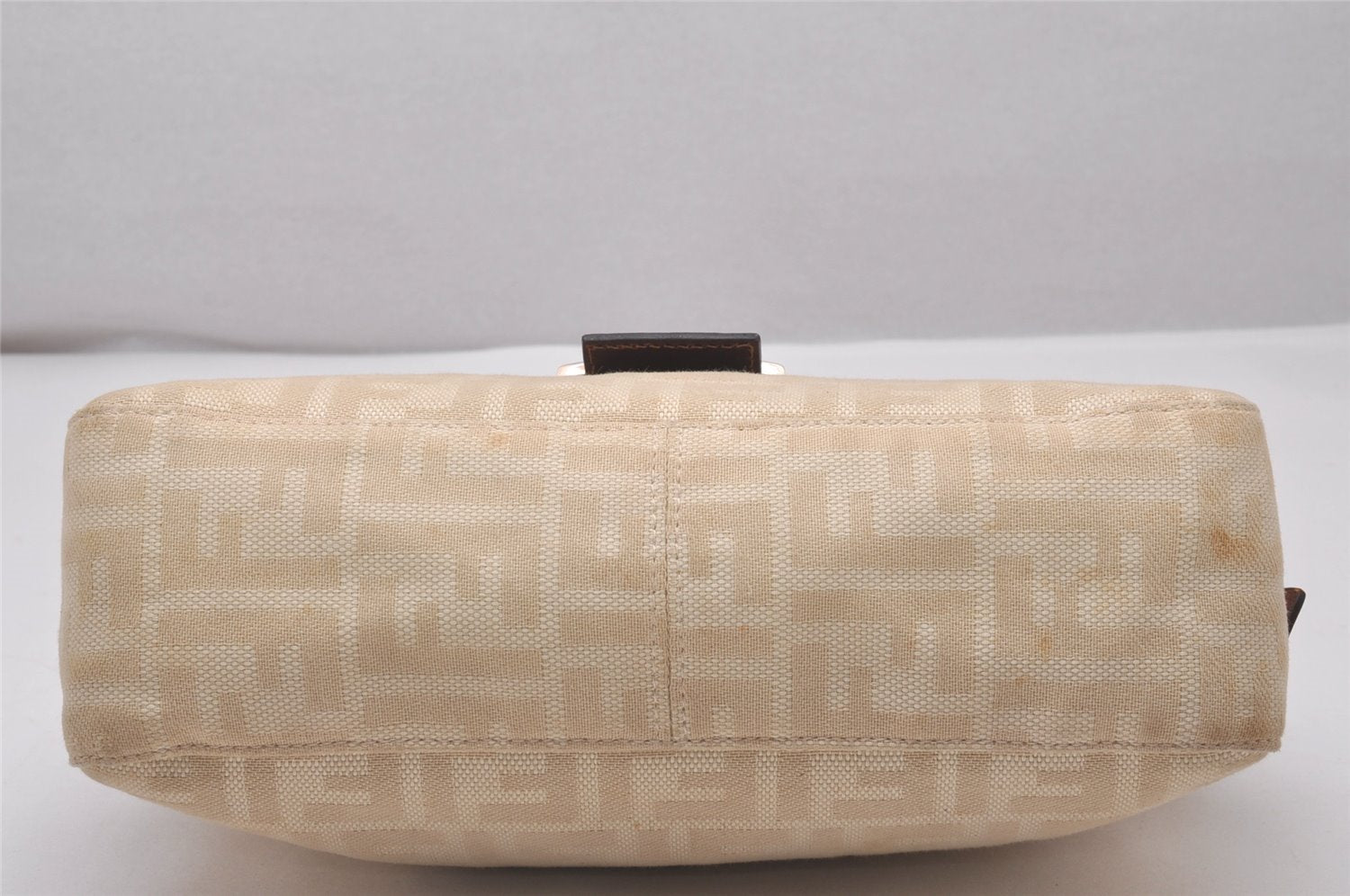 Authentic FENDI Vintage Zucca Shoulder Hand Bag Purse Canvas Leather Beige 6238I