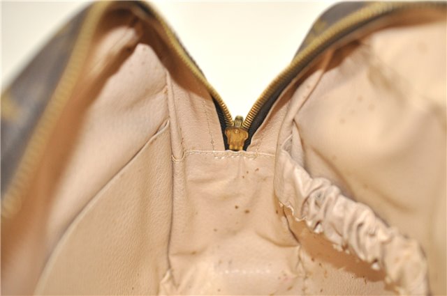 Auth Louis Vuitton Monogram Trousse Toilette 28 Clutch Hand Bag M47522 LV 6240D