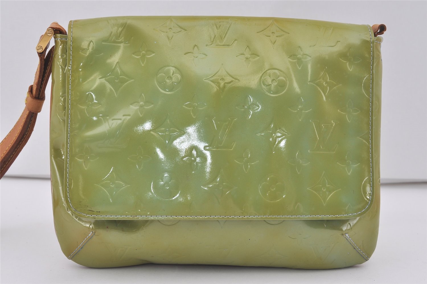 Auth Louis Vuitton Vernis Thompson Street Shoulder Bag Green M91009 Junk 6252I