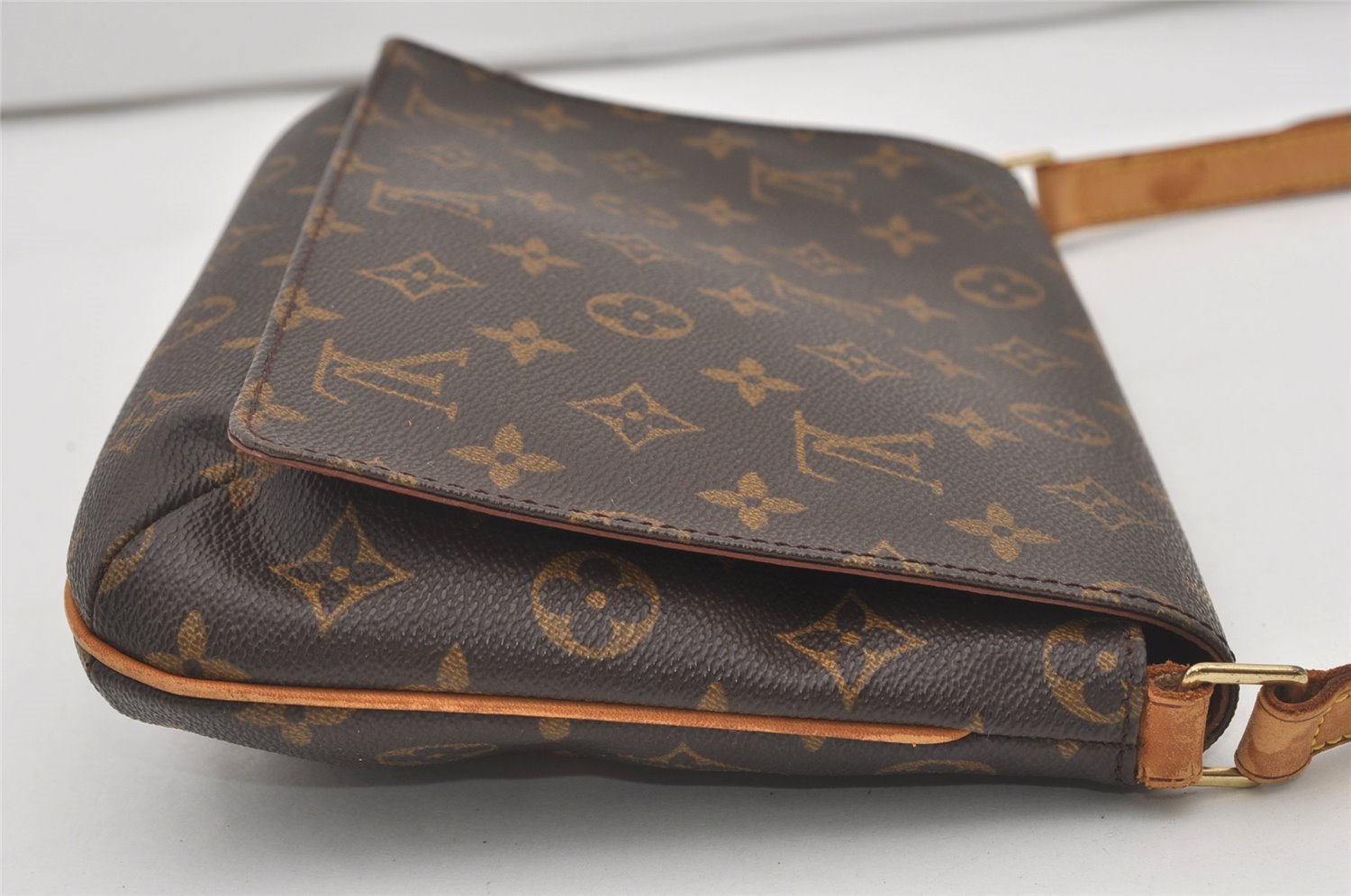 Authentic Louis Vuitton Monogram Musette Tango Shoulder Bag M51257 LV 6256I