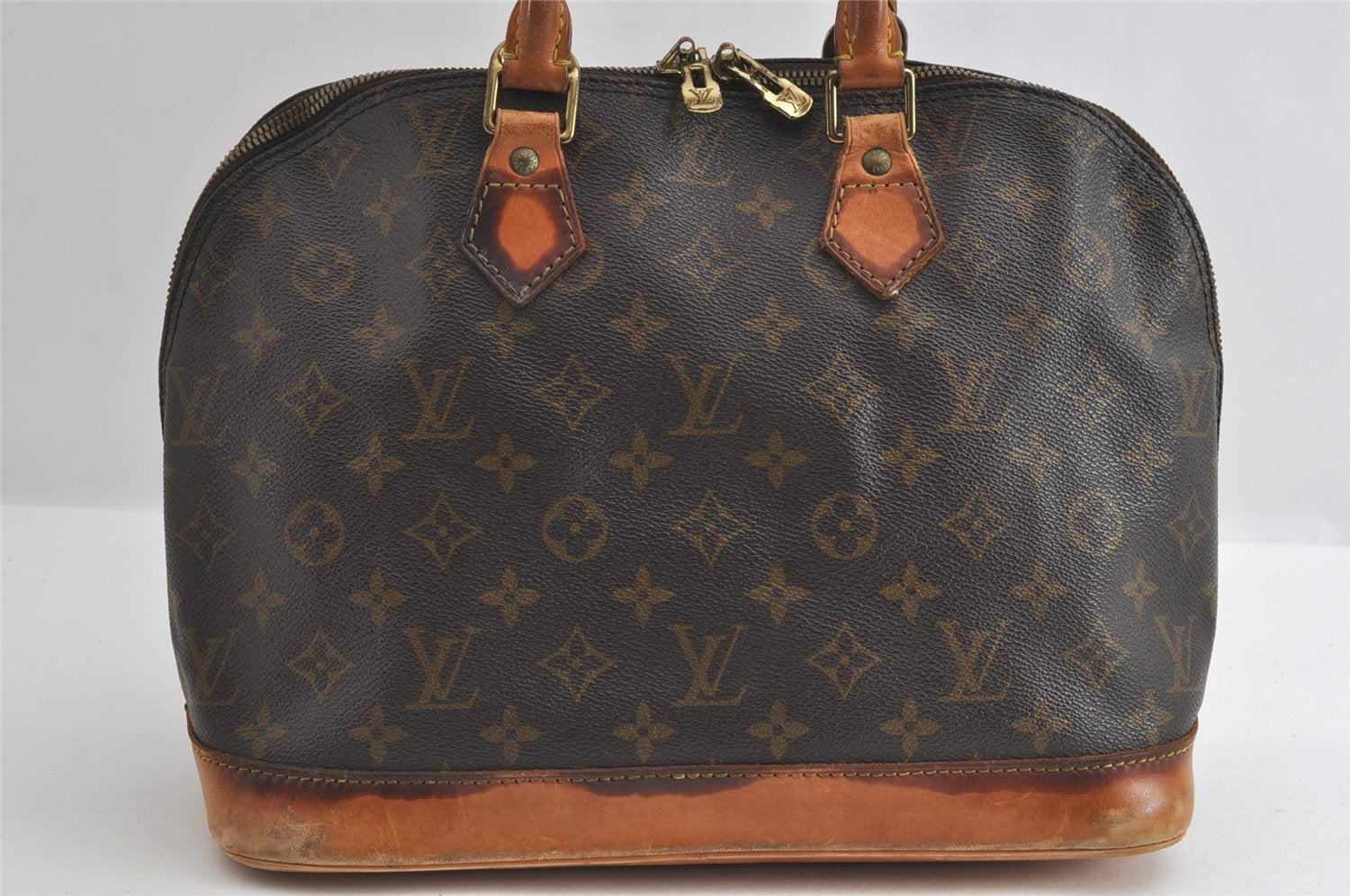 Authentic Louis Vuitton Monogram Alma Hand Bag Purse M51130 LV 6259I