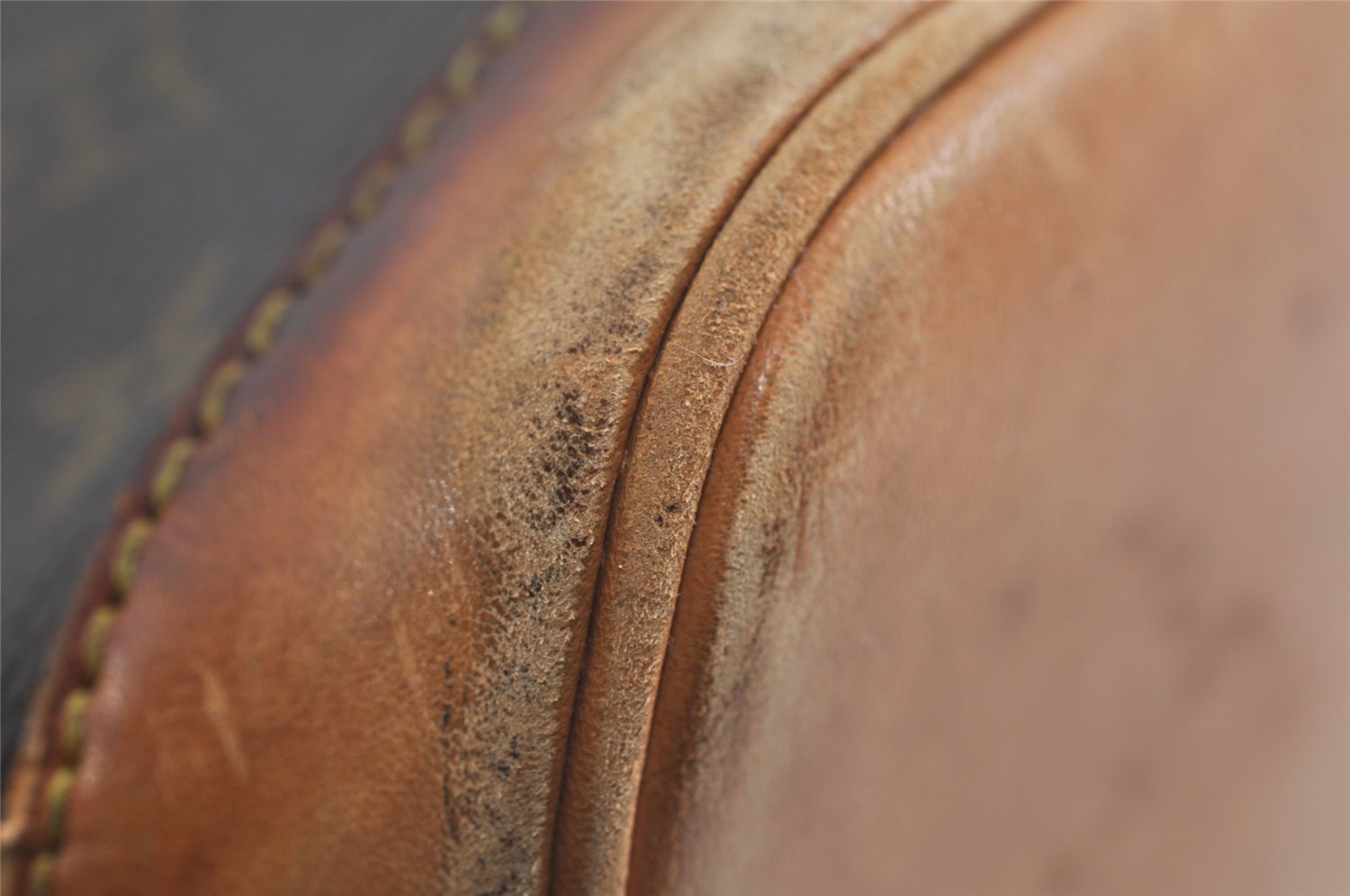 Authentic Louis Vuitton Monogram Alma Hand Bag Purse M51130 LV 6259I